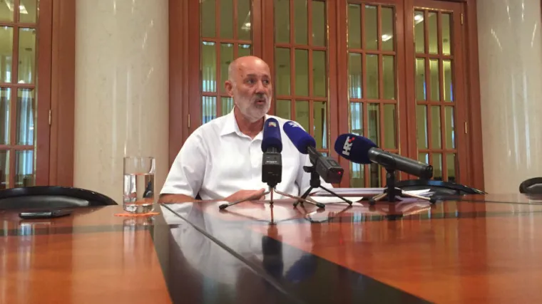 'Idu po selima i ljudima nude 200, 300 kuna'