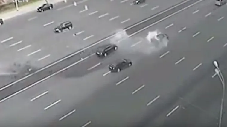 Poginuo Putinov vozač: u automobil ruskog predsjednika u punoj se brzini zabio crni mercedes