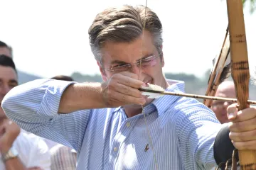 Plenković uzvraća Petrovu: 'On se meni mora dokazati