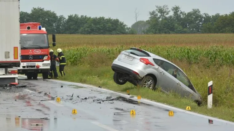 MLADO-LUDO, STARO-SPORO: Mladi vozači su četverostruko opasniji od umirovljenika