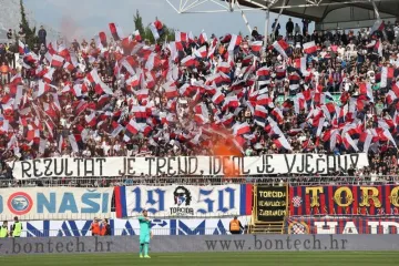 'Da, istina je. Pregovaramo oko kupnje dionica vrijednih 35 milijuna kuna'