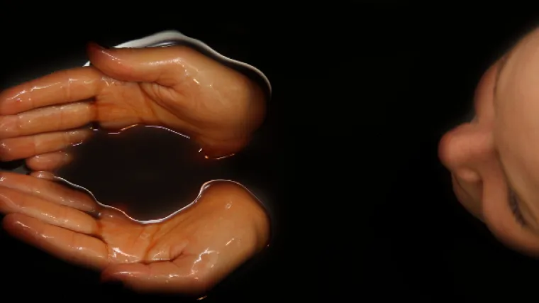 Naftalan &ndash; milijuni godina za zdravu i blistavu kožu