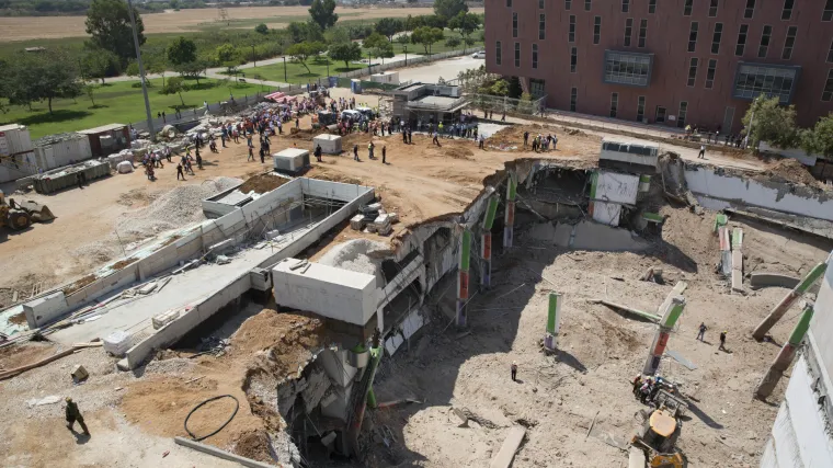 Pet dana nakon uru&scaron;avanja podzemne garaže iz ru&scaron;evina izvučeno posljednje tijelo