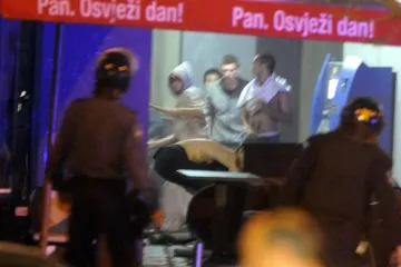 Huligani napali mlade vaterpoliste Partizana i mlatili ih šipkama!