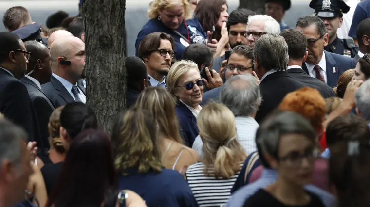 Hillary Clinton pozlilo na obljetnici napada 11. rujna u New Yorku, iz njenog stožera javljaju kako je spremna voditi SAD