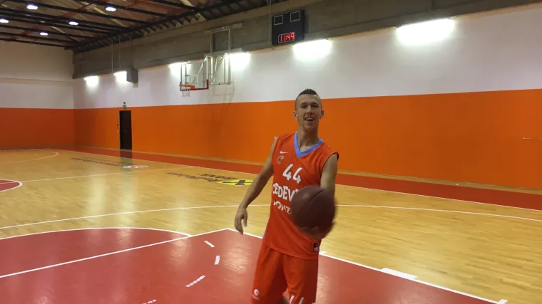 Pojačanje u novom dresu &ndash; Ivan Peri&scaron;ić dokazao se i kao ko&scaron;arka&scaron;