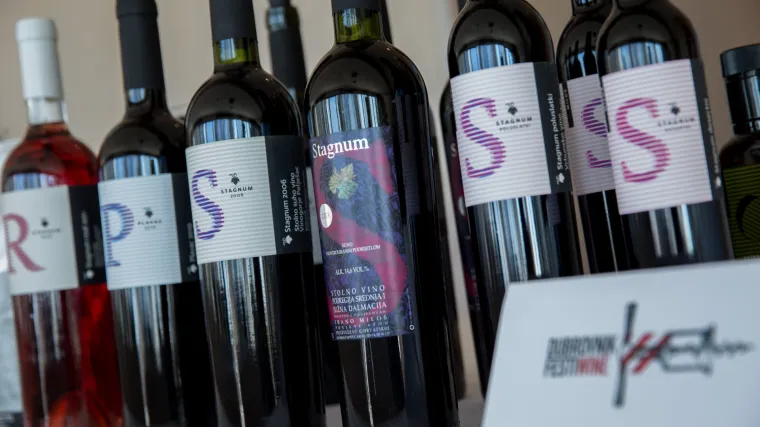 Oglasio se vlasnik restorana s Mljeta koji je prodao bocu vina za 21 tisuću kn: 'Kapetan koji se žali ne zna ni&scaron;ta o tome'