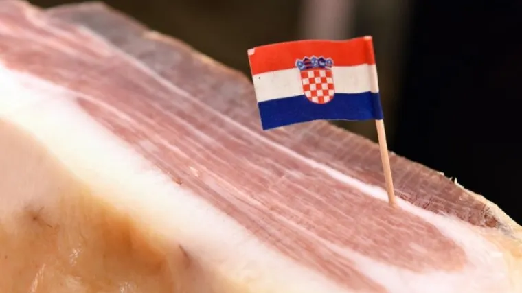 'Neka dokaže da je bila gladna i iscrpljena!'