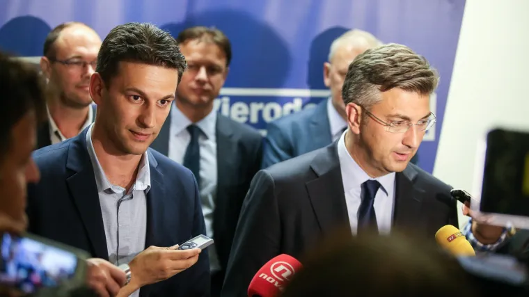 HDZ i Most u 15 sati nastavljaju razgovore o poslijeizbornoj suradnji i sastavljanju vlade