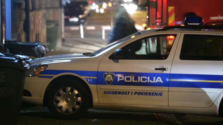 Mu&scaron;karca koji je zapucao na audi u Dubravi policija tereti za trostruki poku&scaron;aj ubojstva