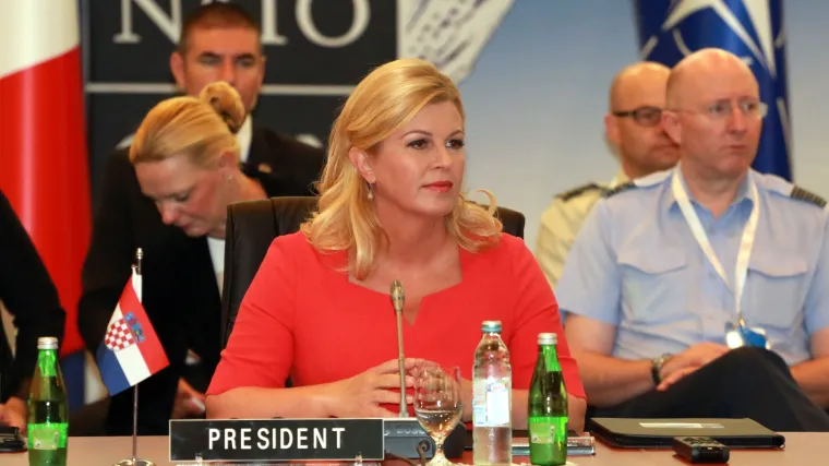 Grabar-Kitarović: 'Izbjeglice se zbog zatvorenih granica neće moći propu&scaron;tati kroz Hrvatsku'