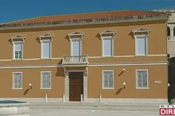 Zadarsku obitelj neugodno iznenadio zahtjev Crkve da isele iz kuće u vlasništvu Nadbiskupije