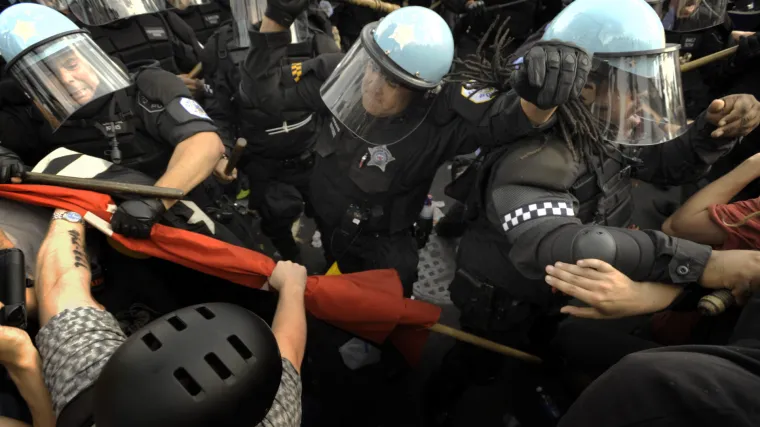 Masovno novačenje: zbog porasta ubojstava i rata bandi Chicago zapo&scaron;ljava 1.000 policajaca