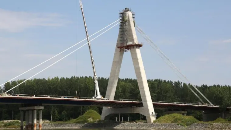 Potrošili milijardu kuna da bi izgradili velebni most do kojeg se ne može doći i koji ne vodi nikamo!