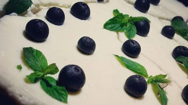 Suditi kolač po koricama je kao suditi vino po boci...