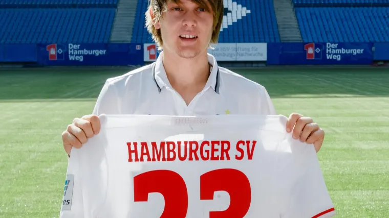 Trener HSV-a dobio otkaz: jedan od razloga je i to &scaron;to se Alen Halilović nije naigrao kod njega?