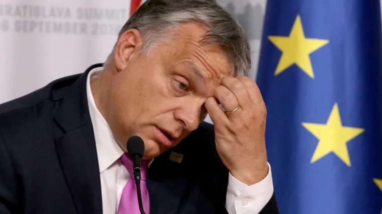 Orban kaže da će čelnici srednjoeuropskih zemalja &scaron;tititi svoje zemlje od migrantske krize