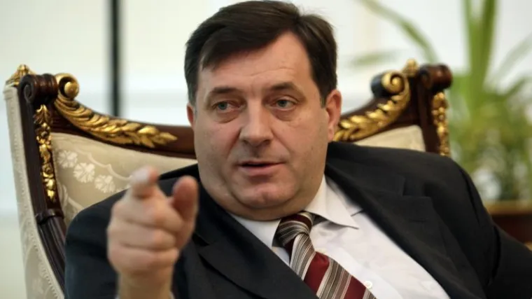 'U&scaron;ao je u te&scaron;ki politički ofsajd': u tijeku je velika diplomatska operacija, Zapad se osvećuje Dodiku