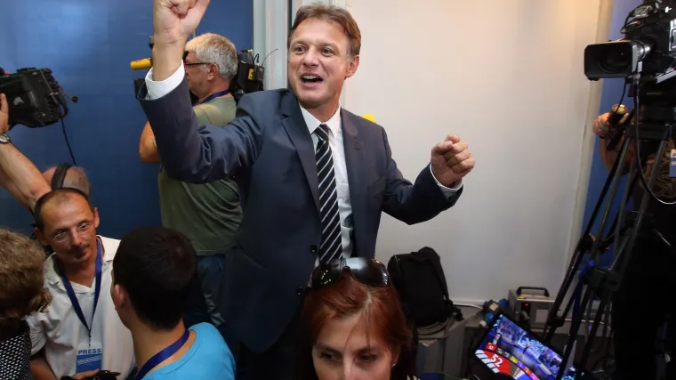 HDZ-ovci pucaju od zadovoljstva: 'Pregovori idu jako dobro, svakim danom sve vi&scaron;e napredujemo'