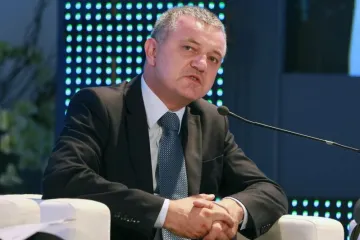 Ministar Horvat ne vidi razlog da struja ne pojeftini