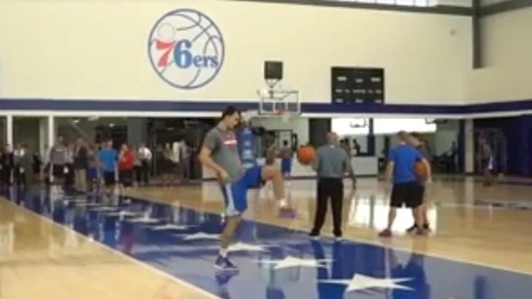 Nakon plesnih, Dario &Scaron;arić demonstrirao i svoje nogometne vje&scaron;tine