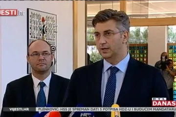 Most i HDZ usuglasili se oko 7 jamstava, Petrov: ' Novu Vladu mogli bismo imati do kraja listopada'