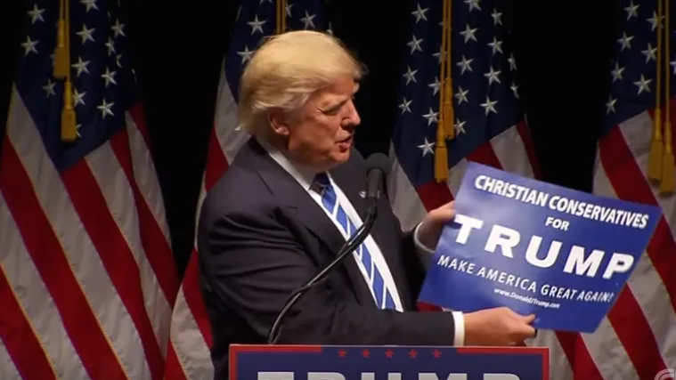 Donald Trump ponovno neprimjeren: 'Dignite ruku ako niste kr&scaron;ćanski konzervativac'