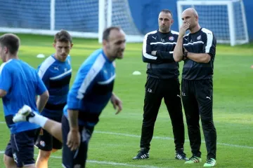 Počela povijesna 'akcija' izvlačenja Dinama iz krize