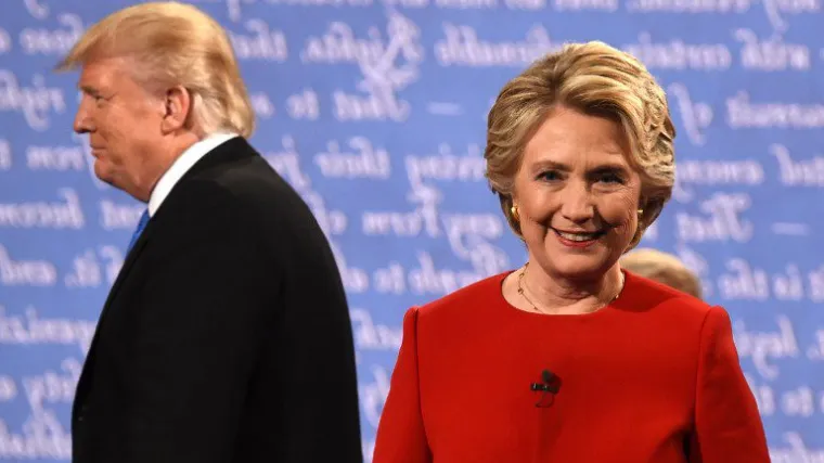 Većina Amerikanaca misli da je Clinton rasturila Trumpa