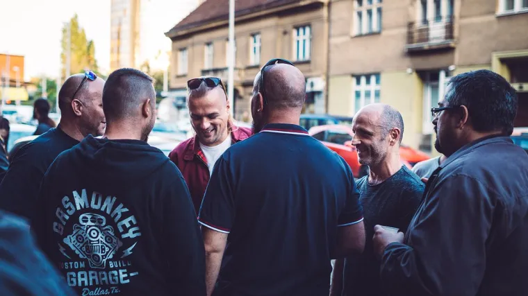 Dvjesto fanova Piva, Brkova i &Scaron;anka na kvartovskom tulumu u Dirty Oldu!