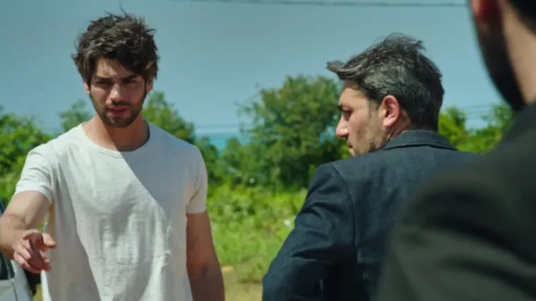 Efe i Kadim spa&scaron;avaju Nisan i Efruz iz ruku otmičara. No jedan je ranjen... (Ponovno rođen)