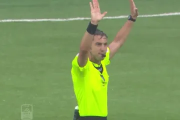 Po prvi puta pokazan zeleni karton nekom igraču