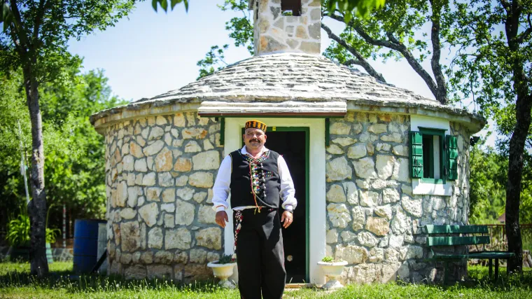 Srce na&scaron;ih &scaron;estero farmera opako je zatitralo: nekima svanulo, a drugi potragu za srodnom du&scaron;om naglo okončali