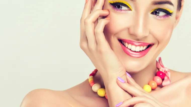 Zaboravite na sva make-up pravila ove jeseni: Vesele boje na va&scaron;em licu