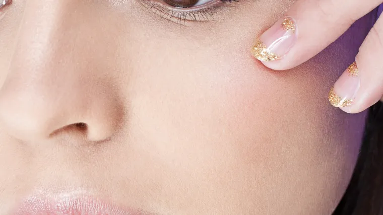 Odvažite se: kako odabrati eyeliner u boji