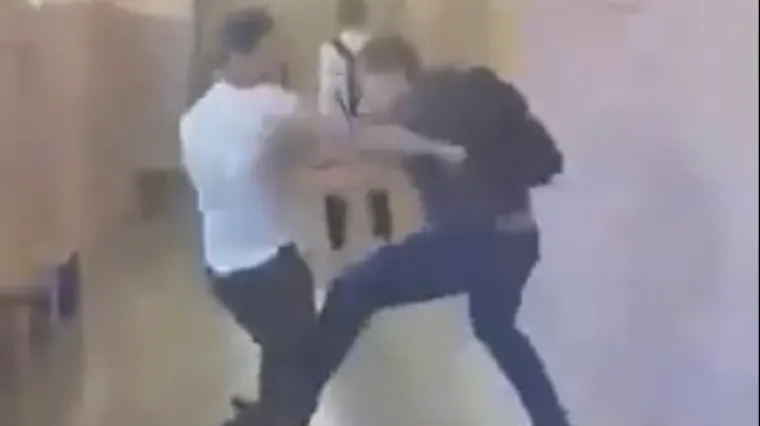 Potukli se zbog djevojke pa ga izbo nožem