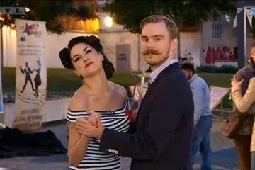 Swing, lepršave haljine i pin-up djevojke: Zagreb se prisjetio mode pedesetih