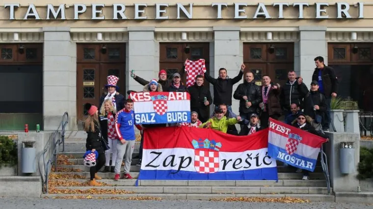 Hrvatski navijači viđeni na ulicama Tamperea