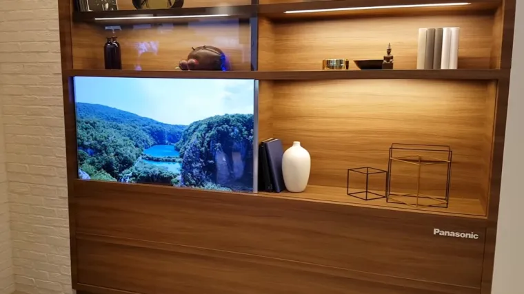 Novi OLED ekran pretvara se u prozirno staklo kada je ugašen