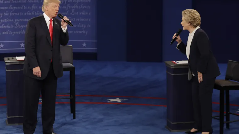 Četiri tjedna do izbora: Hillary Clinton optimistična, Trumpa ostavlja dio republikanaca