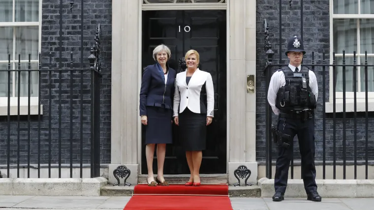 Predsjednica se sastala s May: 'Hrvatska će za&scaron;tititi svoje državljane nakon Brexita'