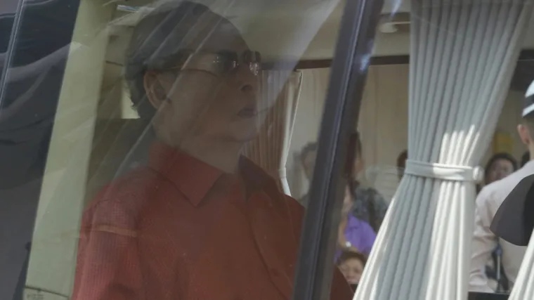 Tajlanđani odjenuli ružičasto kako bi voljenom kralju spasili život