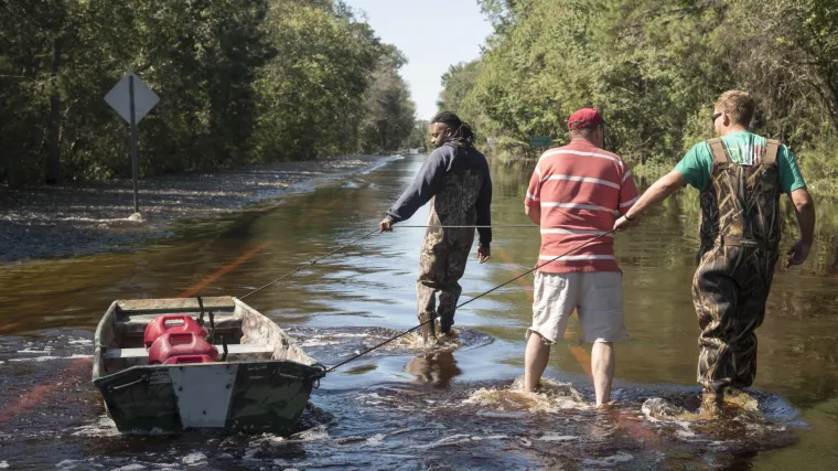 Nakon Matthewa Sjevernu Karolinu pogodile poplave, izlile se rijeke, odsječena mjesta