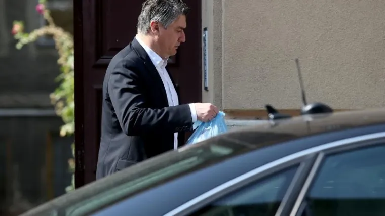 Milanović kupio automobil i krenuo u 'bitku' s gradskim gužvama