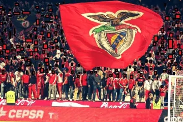 Zbog dugova imaju revije na stadionu: FC Benfica prodaje vjenčanice i klupske suvenire