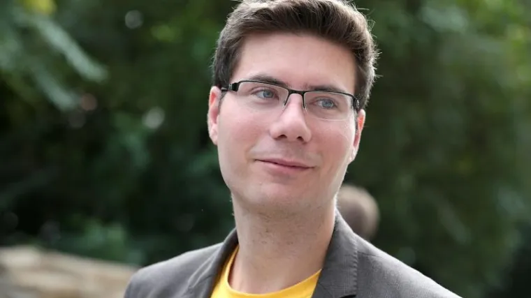 Na Facebooku tražio dru&scaron;tvo: nakon ručka u saborskoj menzi, Pernar danas ide provjeriti kakva je ponuda u studentskoj