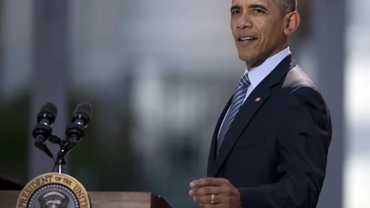 Obama smanjio restrikcije prema Kubi, uklonio limite na rum i cigare