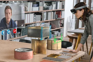 Microsoft počeo se prodajom HoloLensa u Europi