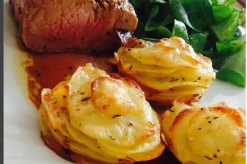 Svaka čast (genijalnom) svinjskom pečenju, ali nama je zapeo za oko prilog