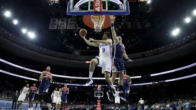 &Scaron;arić solidan u novom porazu Philadelphije, Zubac skroman u porazu Lakersa